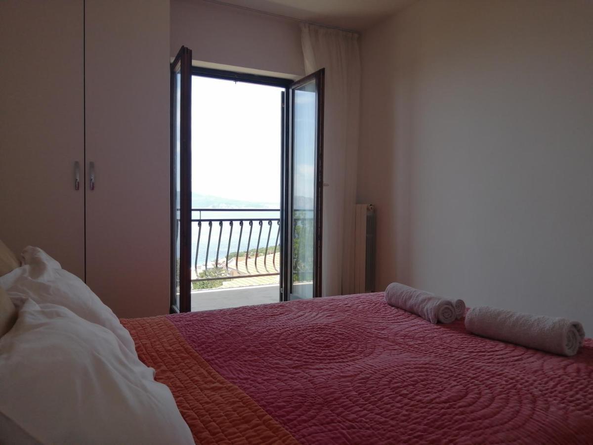 Apartment Island View Novi Vinodolski